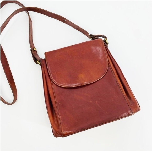 BRAHMIN‎ Vintage Cognac Smooth Leather Crossbody Bag - Picture 1 of 6